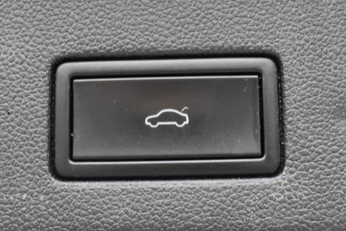 2019 Volkswagen Touareg