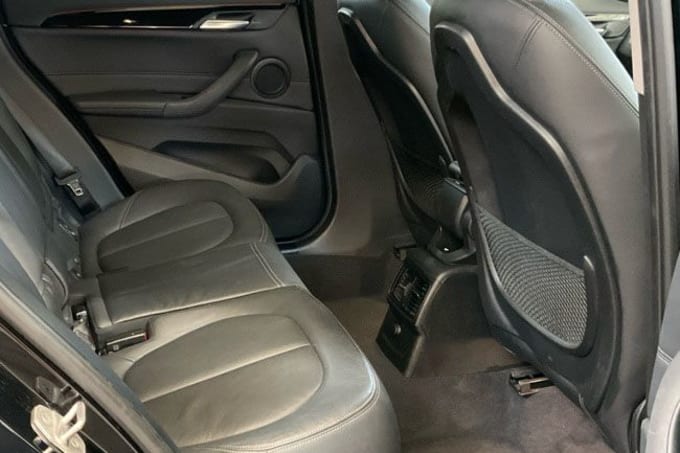 2025 BMW X1