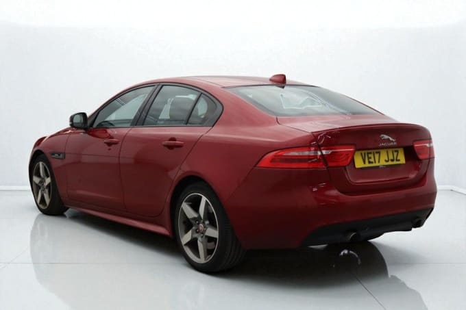 2025 Jaguar Xe