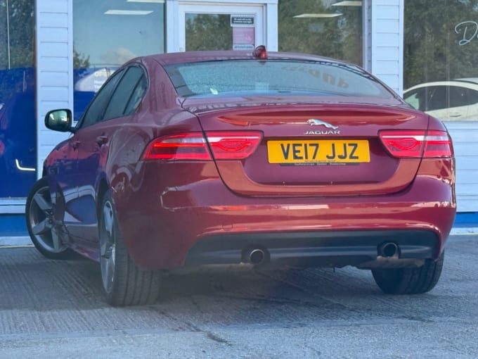 2025 Jaguar Xe