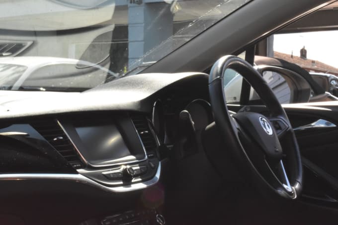 2017 Vauxhall Astra