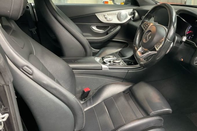 2025 Mercedes-benz C-class