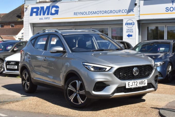 2025 Mg Mg Zs