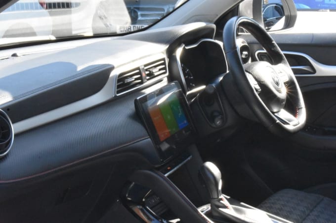 2025 Mg Mg Zs
