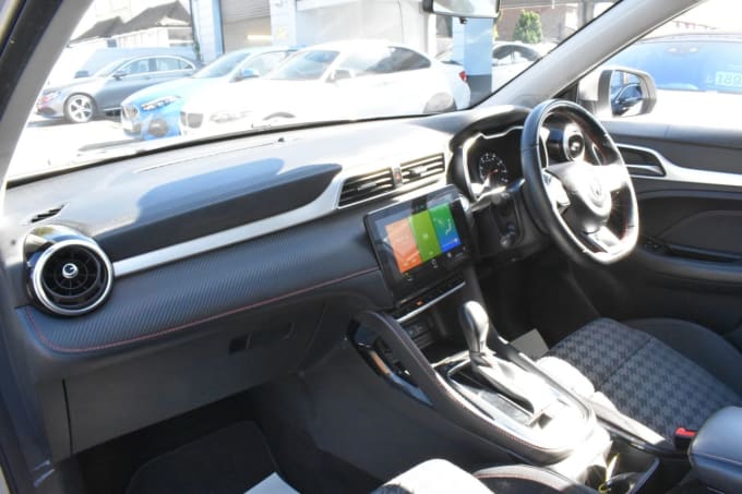 2025 Mg Mg Zs