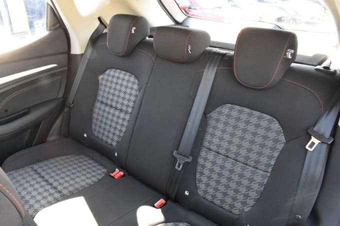 2025 Mg Mg Zs