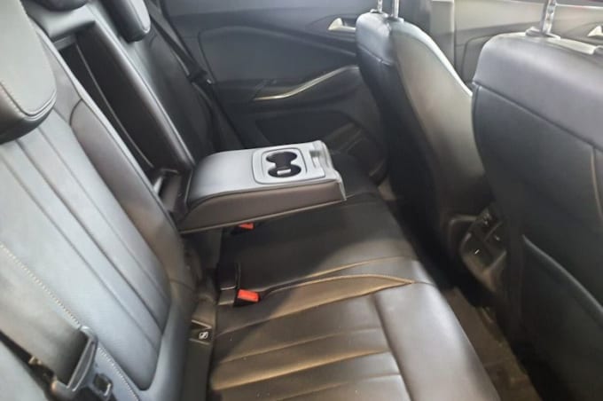 2025 Vauxhall Grandland X