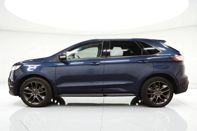 2025 Ford Edge