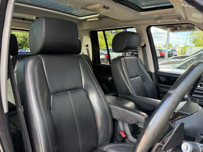 2025 Land Rover Discovery 4