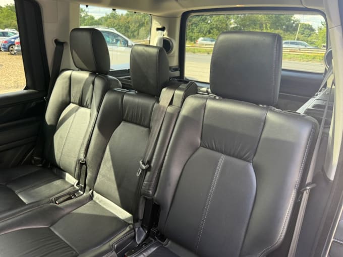 2025 Land Rover Discovery 4