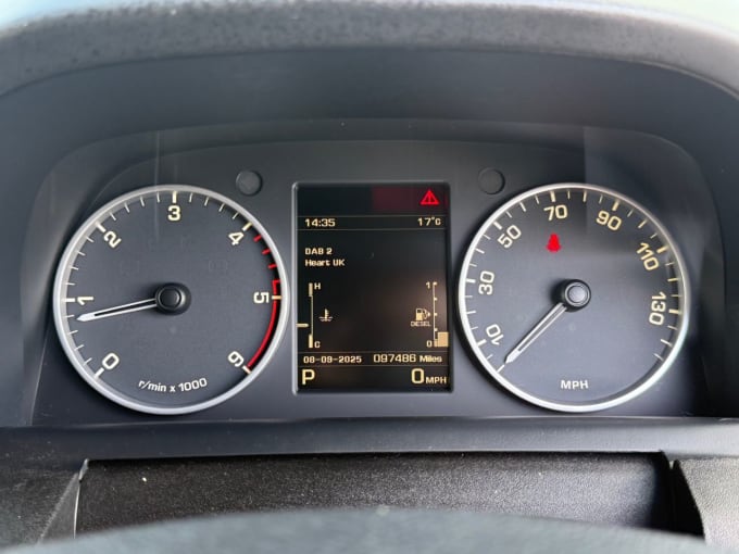 2025 Land Rover Discovery 4