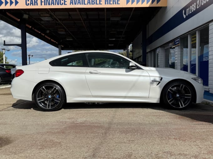 2025 BMW M4