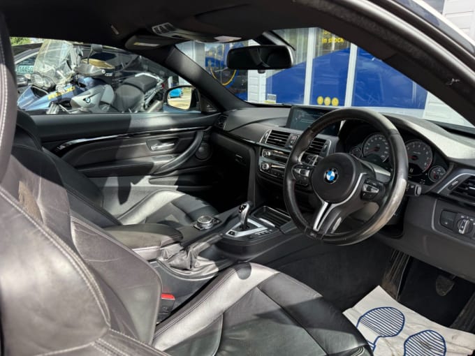 2025 BMW M4