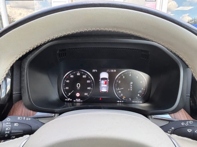 2025 Volvo Xc60