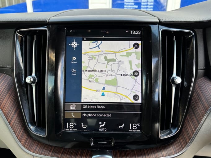 2025 Volvo Xc60