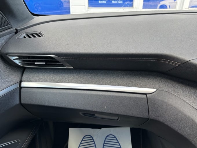 2020 Peugeot 5008