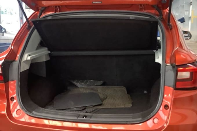 2025 Mg Mg Zs