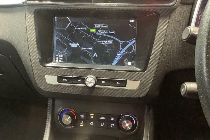 2025 Mg Mg Zs
