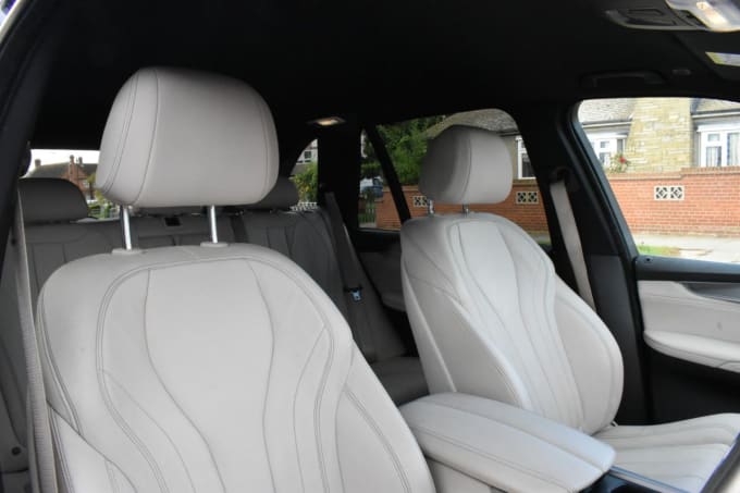 2025 BMW X5