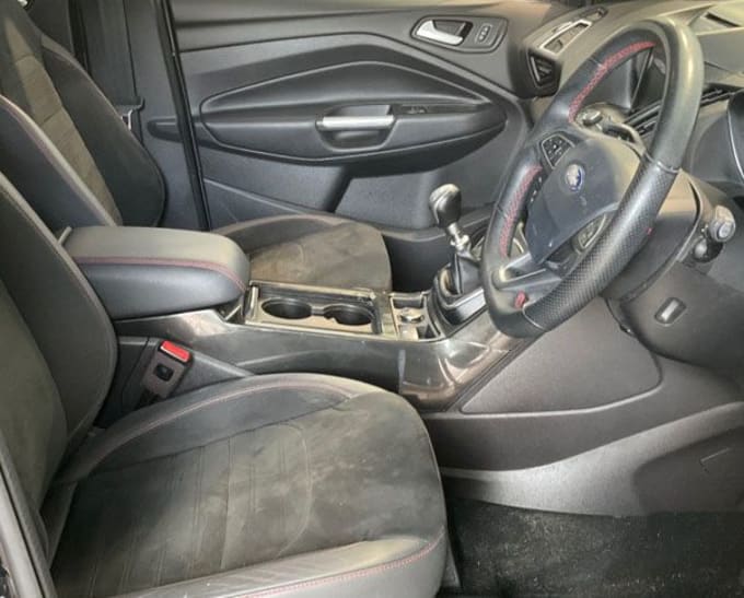2025 Ford Kuga