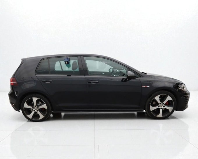 2025 Volkswagen Golf