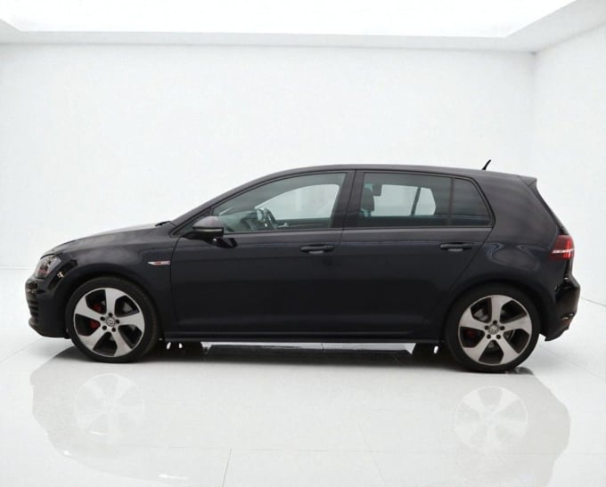 2025 Volkswagen Golf