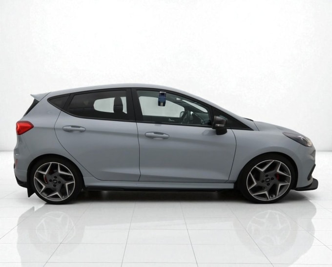 2025 Ford Fiesta