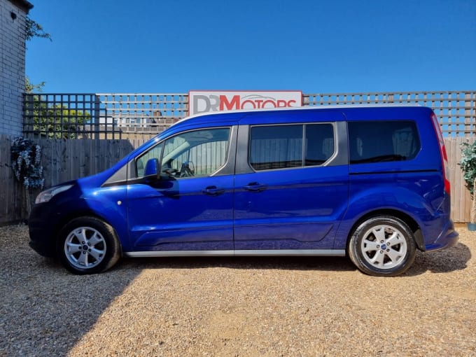 2025 Ford Grand Tourneo Connect