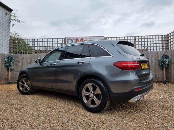 2024 Mercedes-benz Glc-class