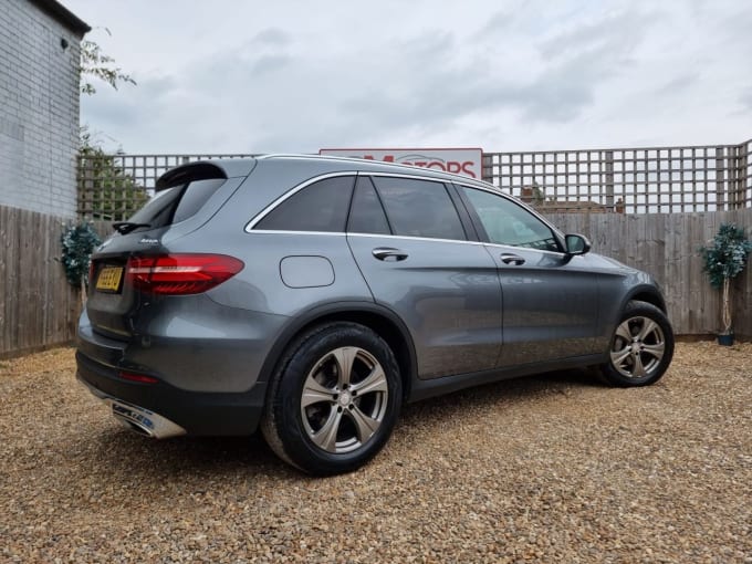 2024 Mercedes-benz Glc-class