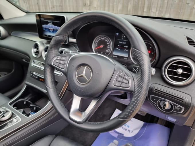 2024 Mercedes-benz Glc-class