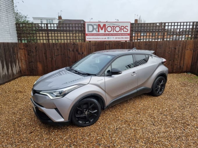 2025 Toyota C-hr