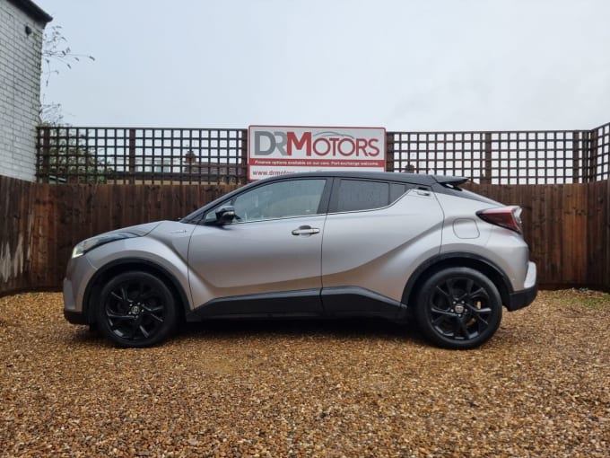 2025 Toyota C-hr