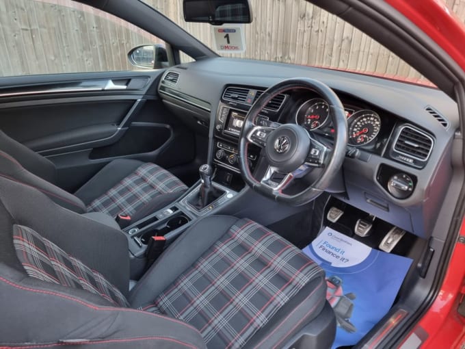 2013 Volkswagen Golf