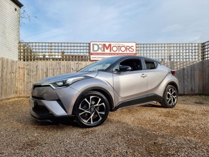 2025 Toyota C-hr