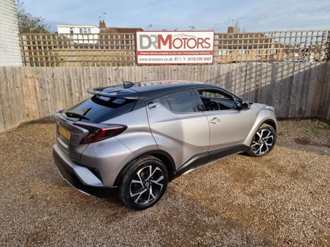 2025 Toyota C-hr