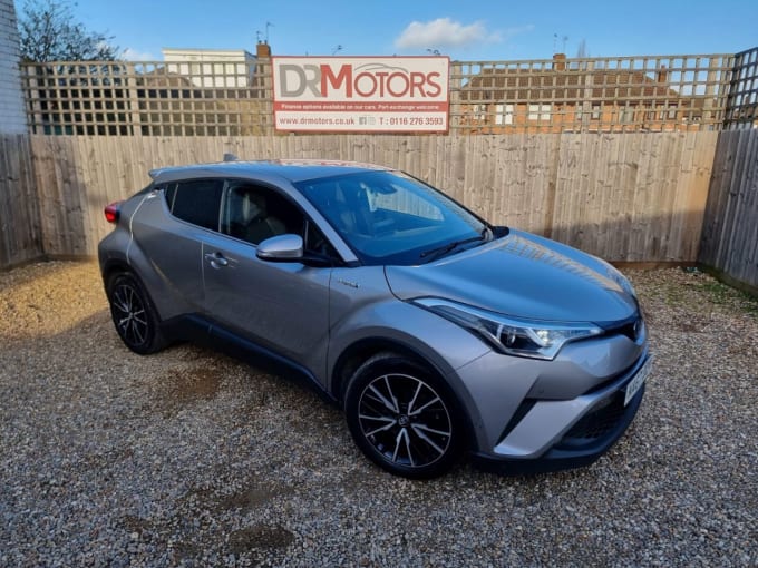 2025 Toyota C-hr