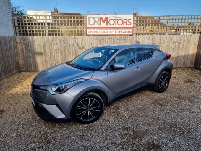 2025 Toyota C-hr