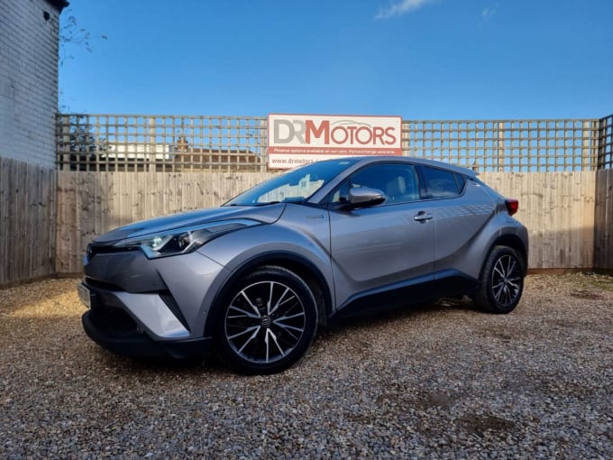 2025 Toyota C-hr