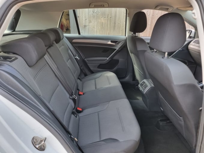 2025 Volkswagen Golf