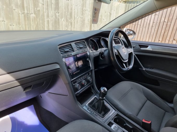 2025 Volkswagen Golf