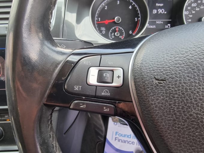 2025 Volkswagen Golf