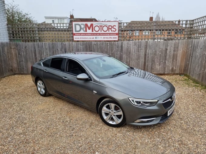 2025 Vauxhall Insignia