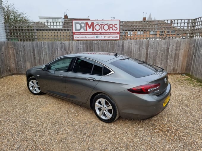 2025 Vauxhall Insignia