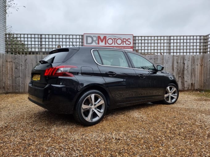 2025 Peugeot 308