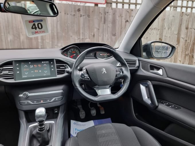2025 Peugeot 308