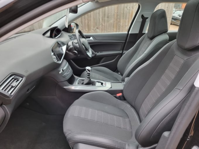2025 Peugeot 308
