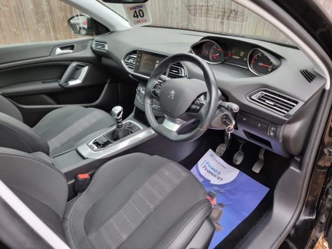 2025 Peugeot 308