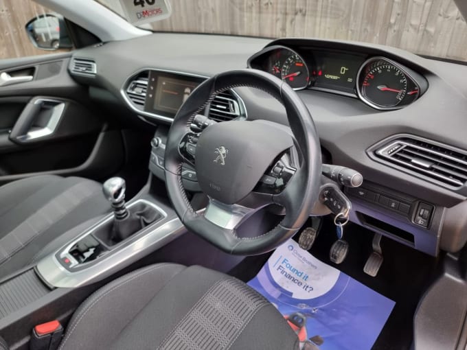 2025 Peugeot 308