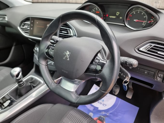2025 Peugeot 308